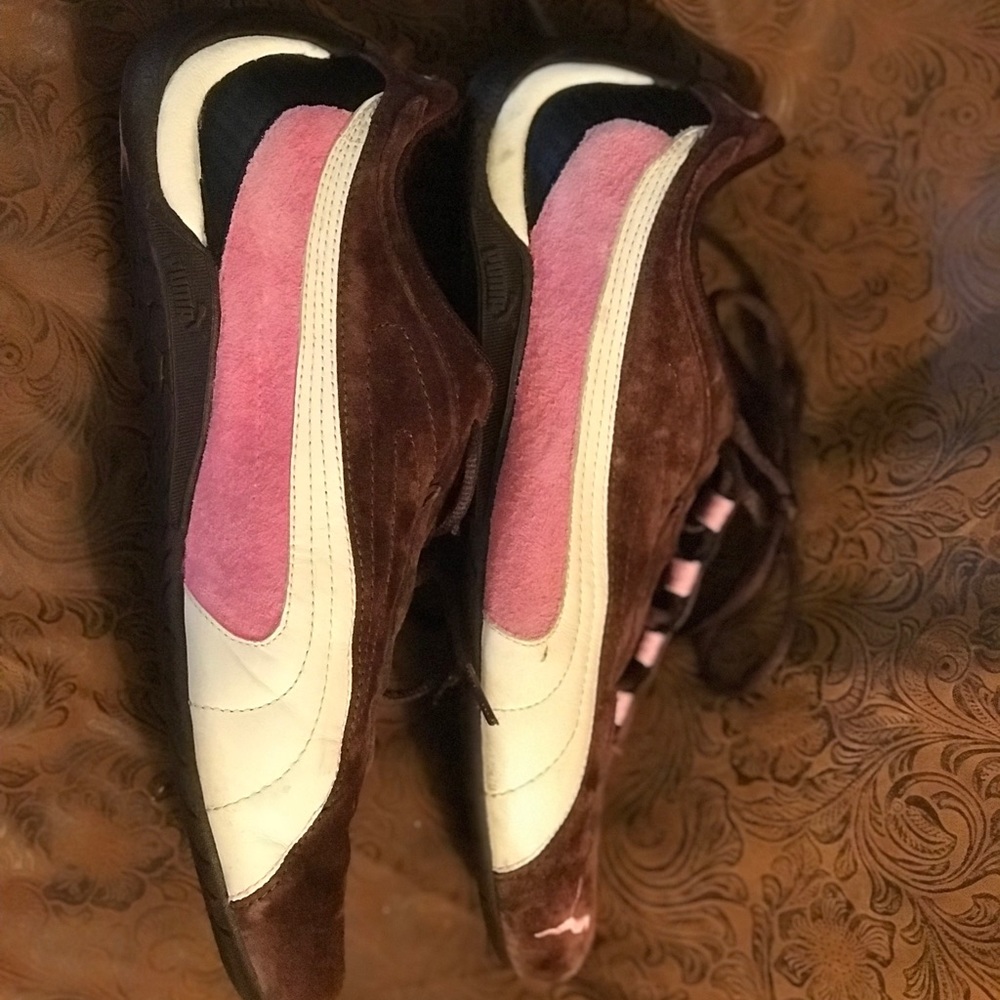 Puma Sneakers